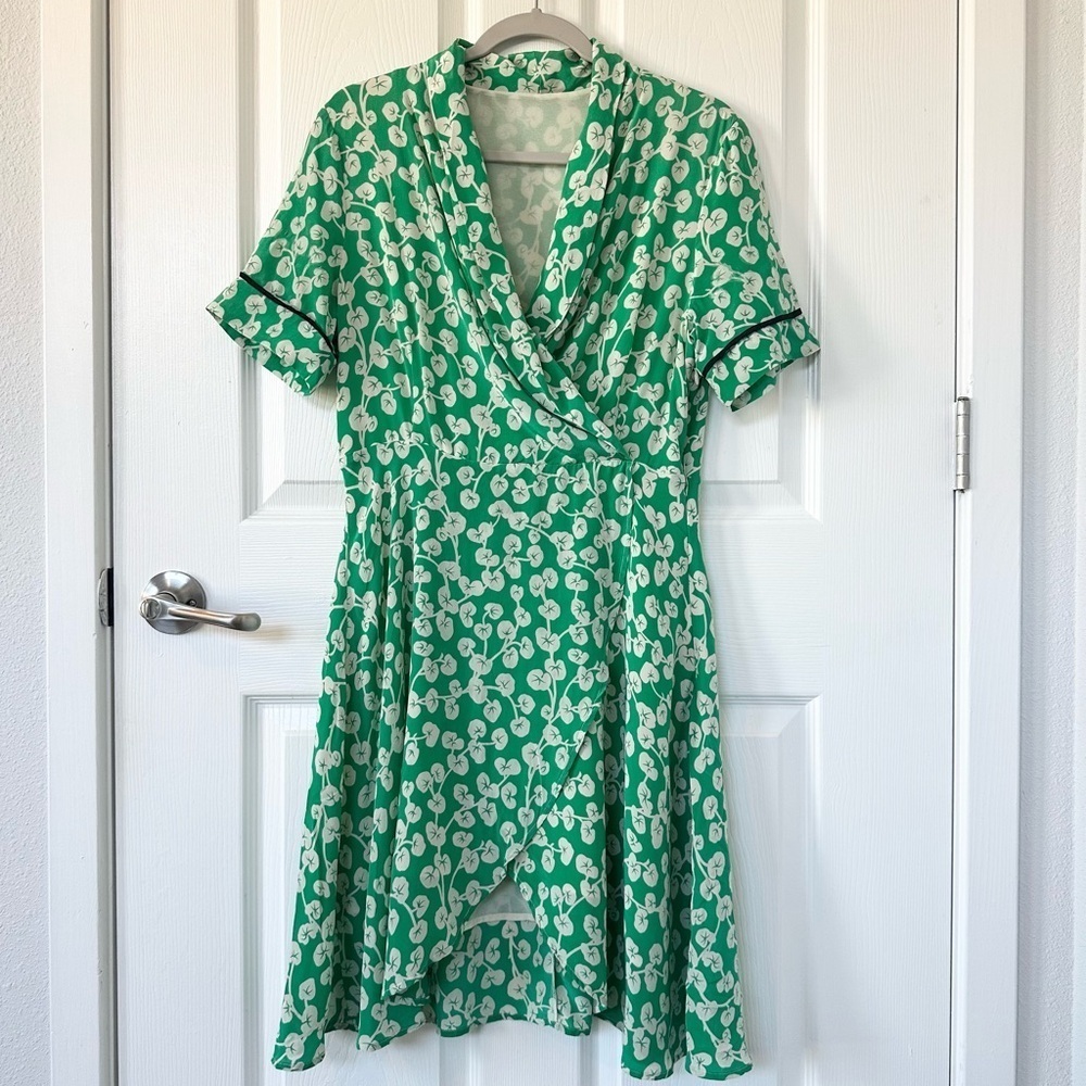 Dalton Silk Crepe Wrap Dress in Green Floral Print - Picture 5 of 11